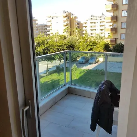 Empire Alanya/mahmutlar 50m от моря Appartamento *