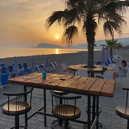 Empire Alanya/mahmutlar 50m от моря Appartamento Alanya